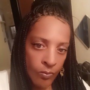 Meet your Posher, Debra